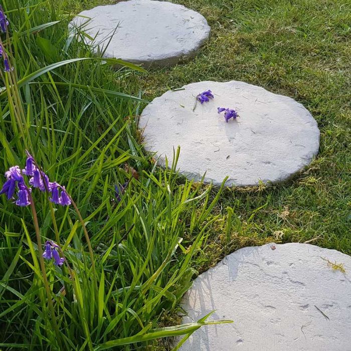 Traditional Round Stepping Stones, Round Stepping Stones For Garden