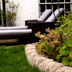 Traditional Stone Border Edging - Mature Cotswold
