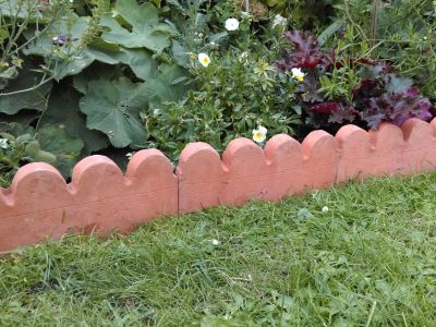 Dorchester Decorative Edging - Terracotta