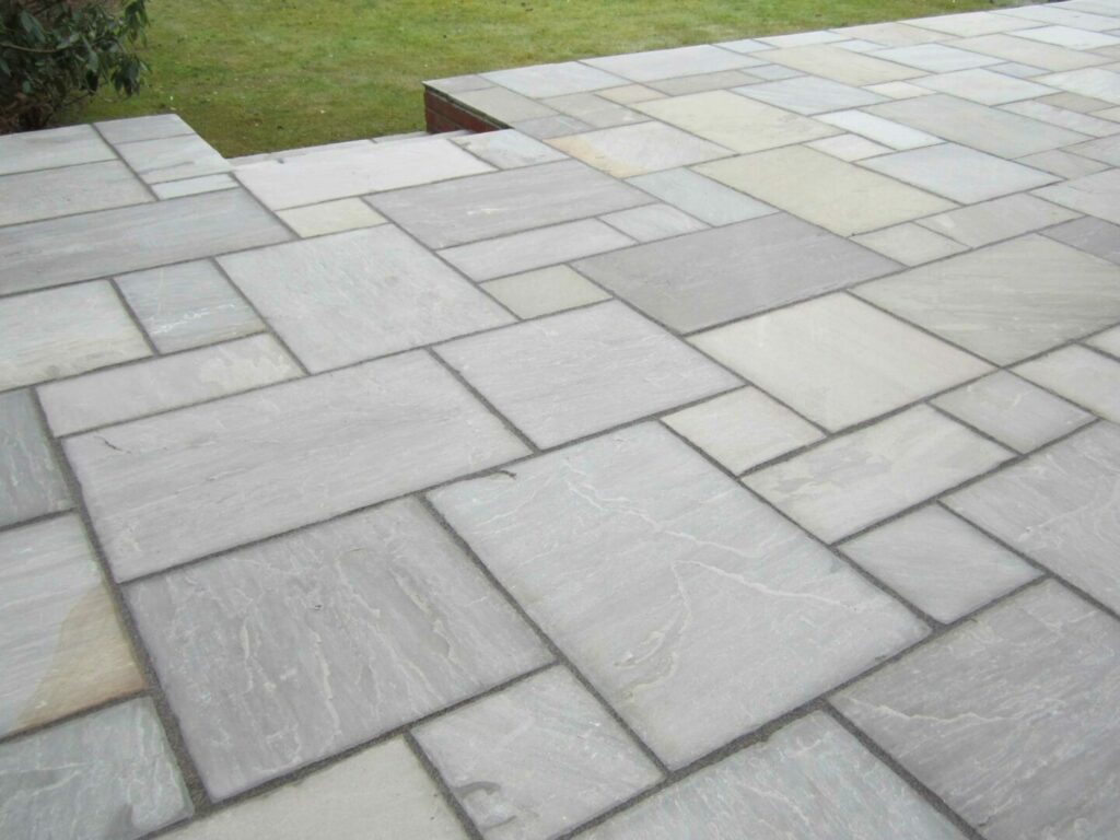 how to lay paving